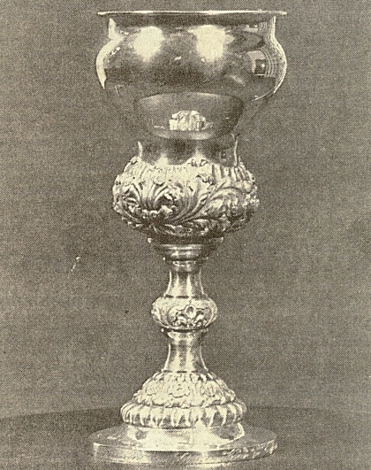 Der Silberpokal trägt die Inschrift: Marie, Kronprinzessin von Hannover, dem Schützenverein zu Lemförde am 18. Juni 1844 Der Silberpokal trägt die Inschrift: Marie, Kronprinzessin von Hannover, dem
Schützenverein zu Lemförde am 18. Juni 1844 © Samtgemeinde Altes Amt Lemförde